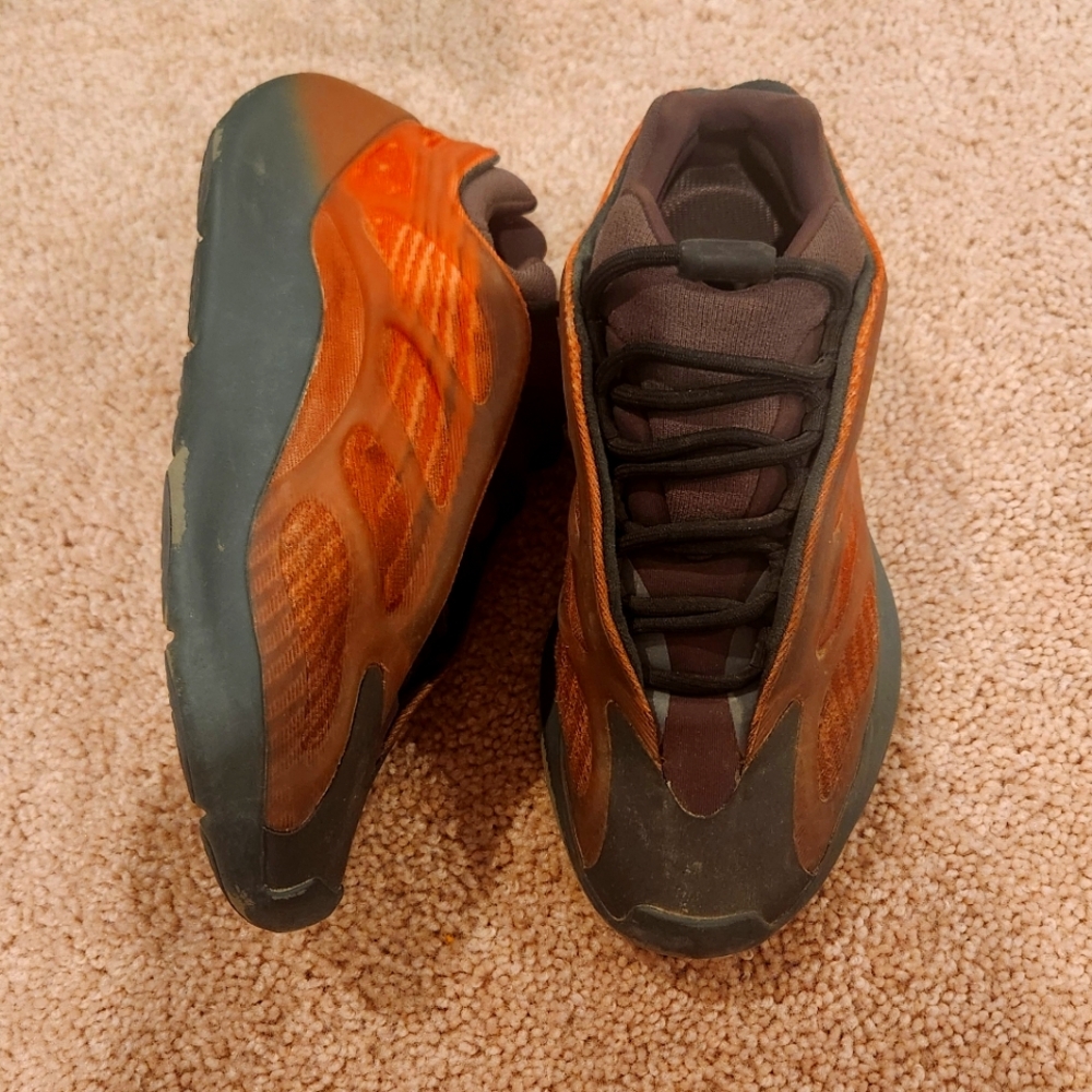 Yeezy Copper Fade